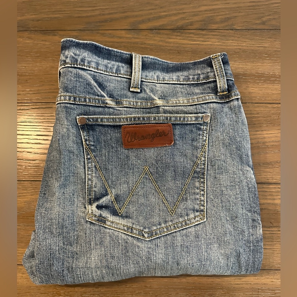 Wrangler Retro Men's Light Blue‎ Slim Bootcut Jeans Size 40x32